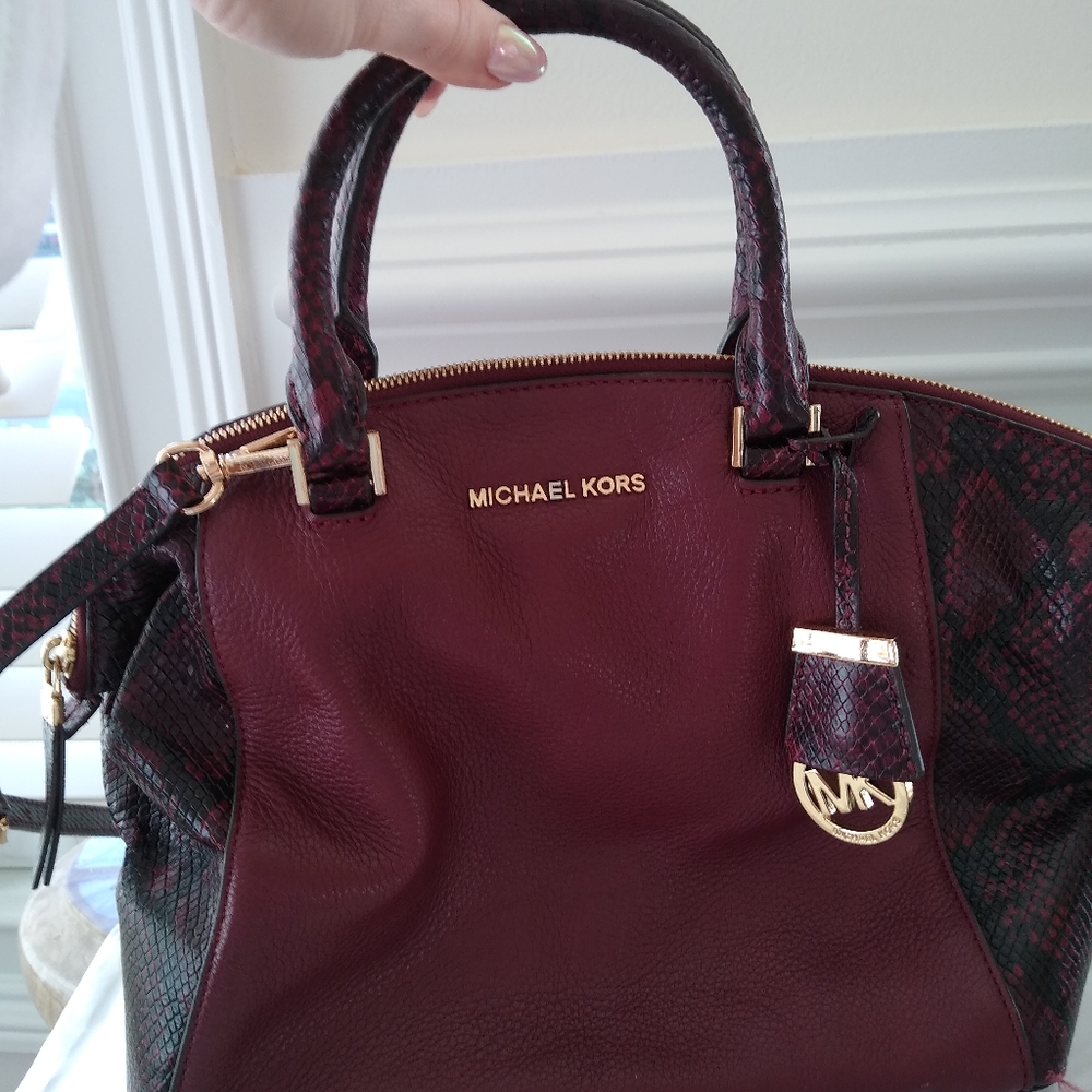 Michael Kors purse